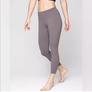 Athleta Salutation 7/8 Crop Grey Leggings Small
